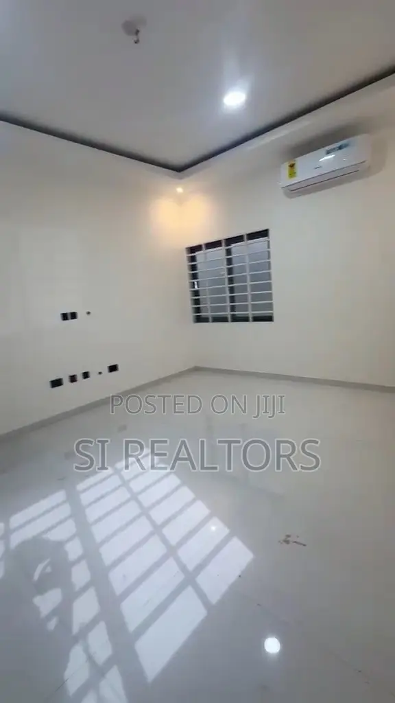 3bdrm Bungalow in Spintex, Manet Court for sale in Manet Court