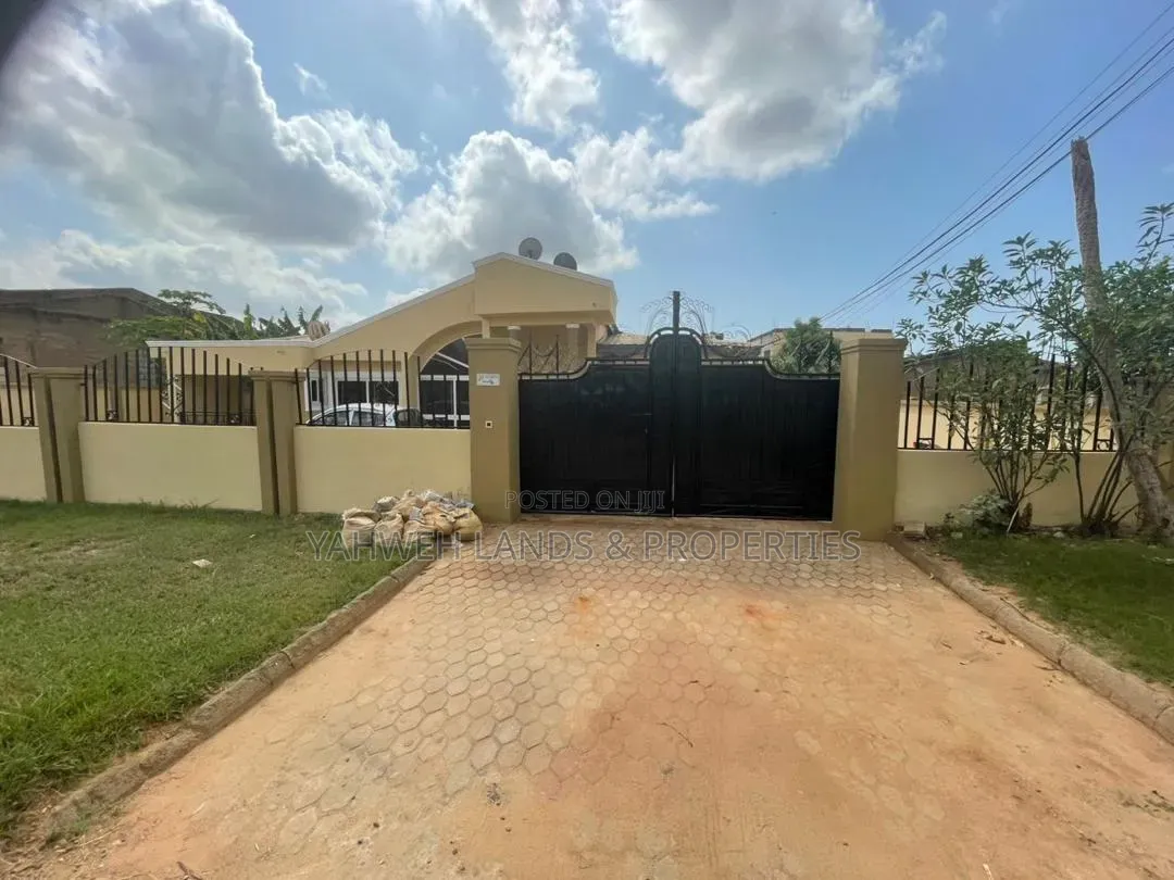 4bdrm House in Okpoigonor, Coca Cola for sale in Coca Cola
