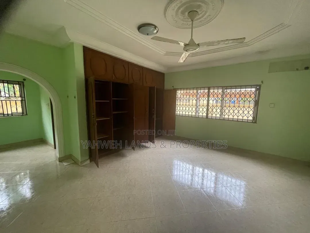 4bdrm House in Okpoigonor, Coca Cola for sale in Coca Cola