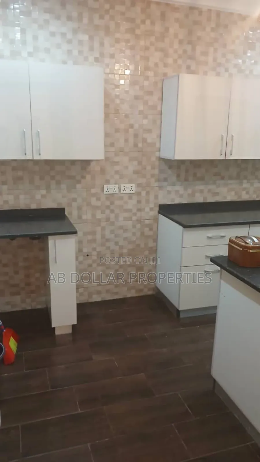 2 Plots for Sale in Baatsona Total