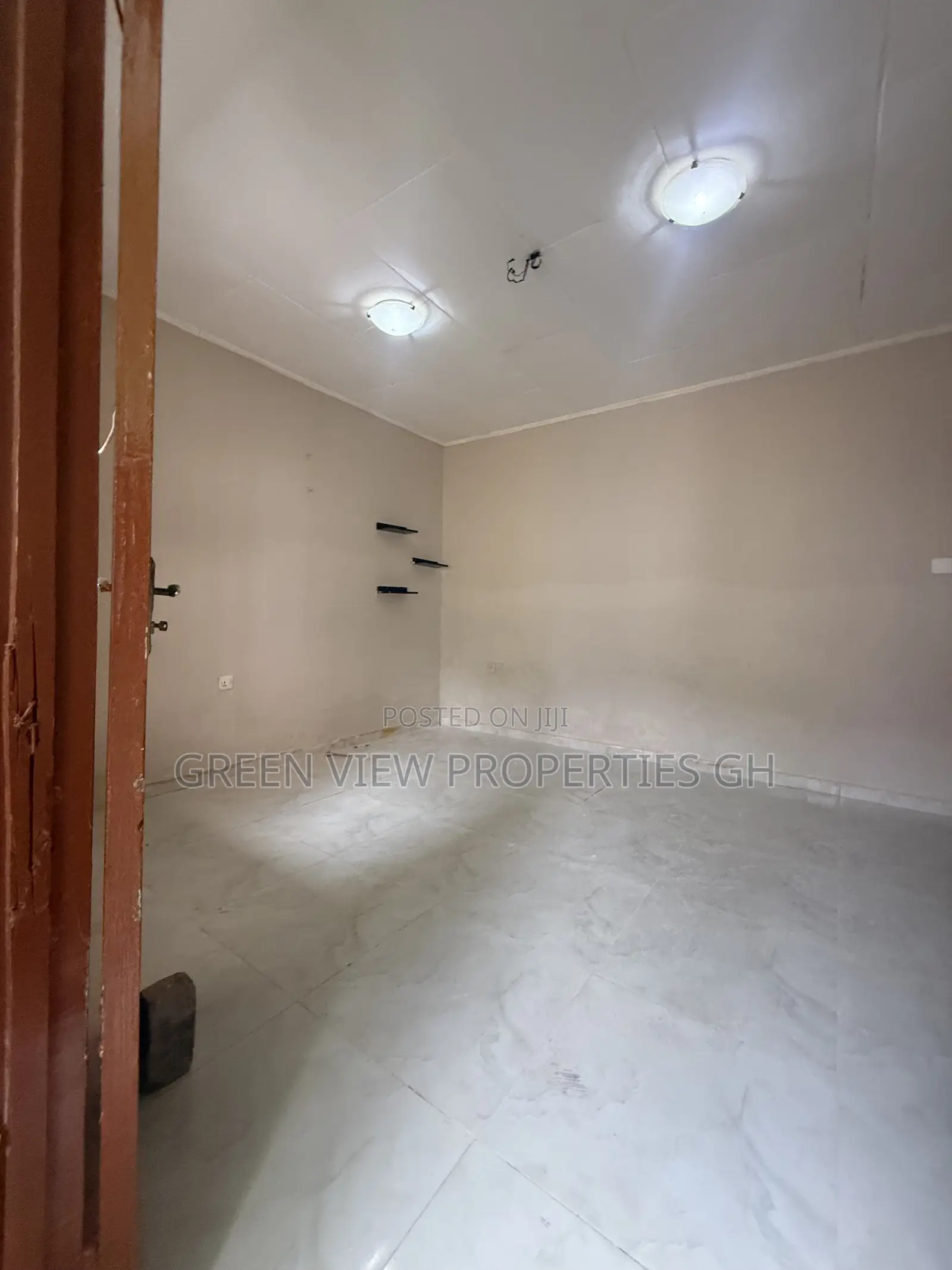 1bdrm Room & Parlour in West Hills Mall Area for sale in West Hills Mall Area