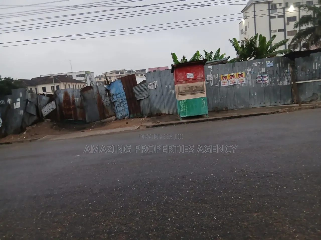 For Sale 2plot's of Land atAdabraka in Market