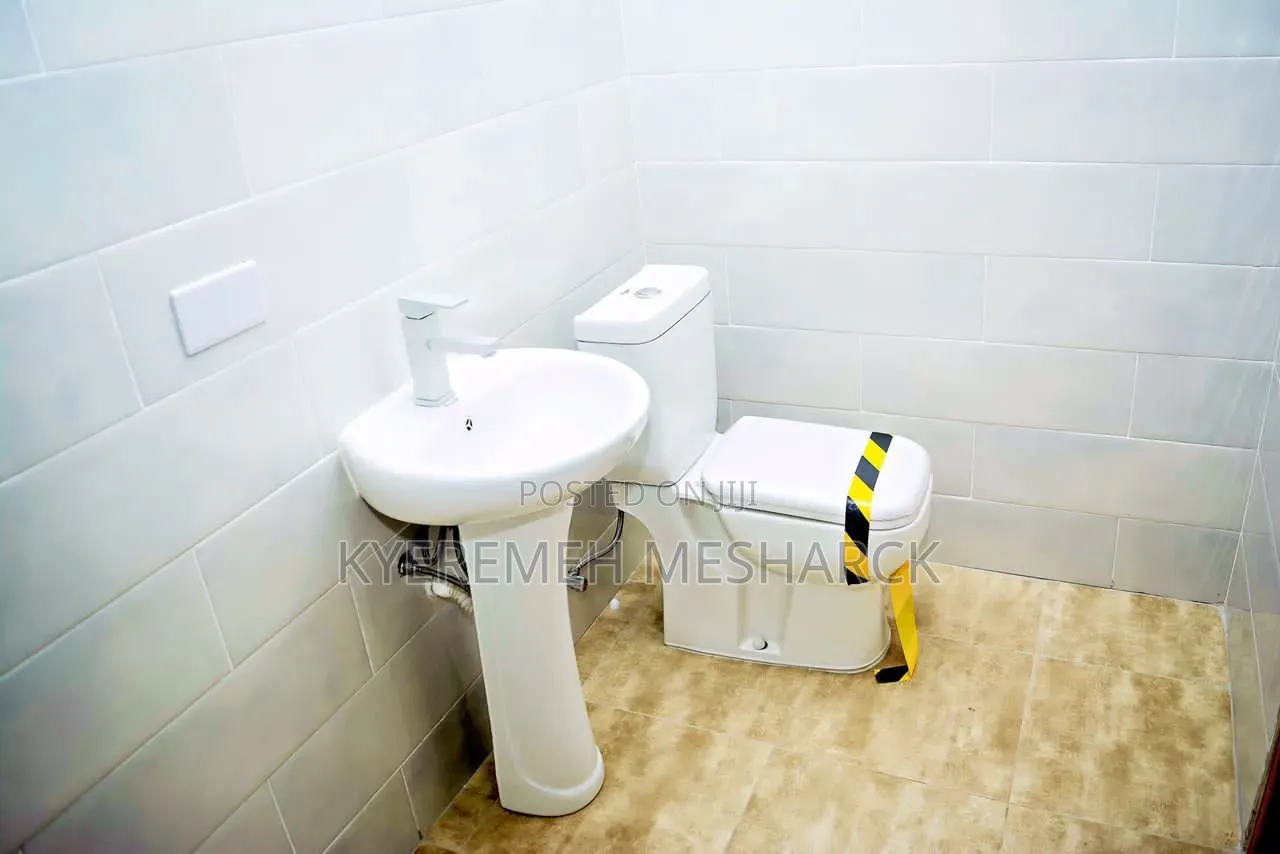 2bdrm Apartment in Oyibi  Sasaabi for rent in Sasaabi