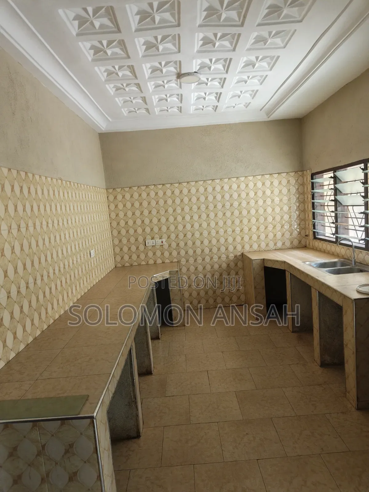6bdrm House in Free Will Agency, Kumasi Metropolitan for sale in Kumasi Metropolitan