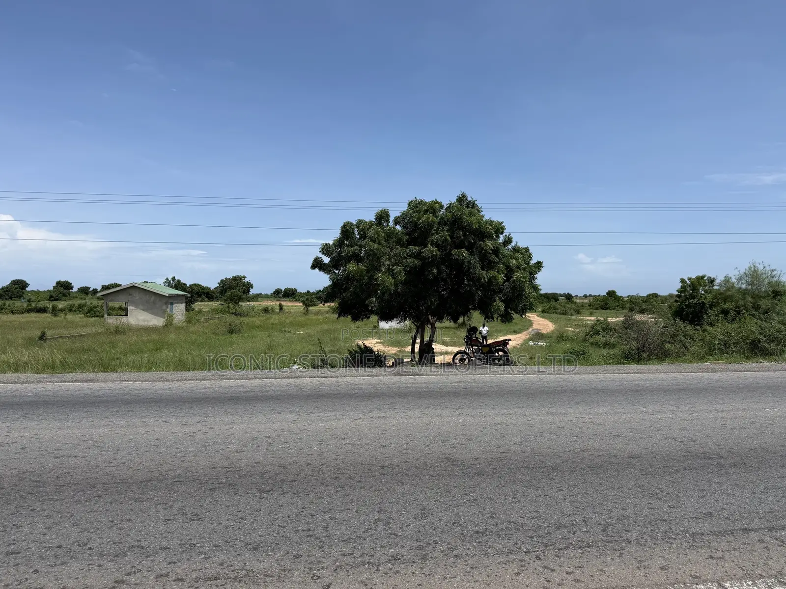 Acres of Roadside Land at Ada - Sege in Sege