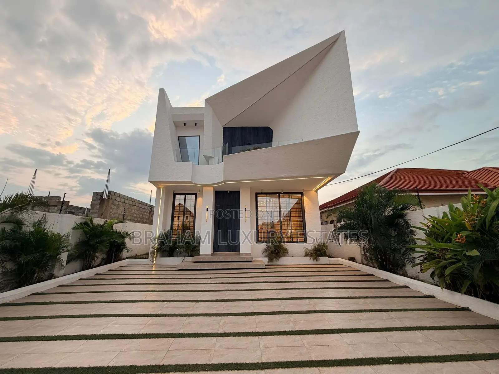 4bdrm House in Braham Luxury, East Legon for sale in East Legon