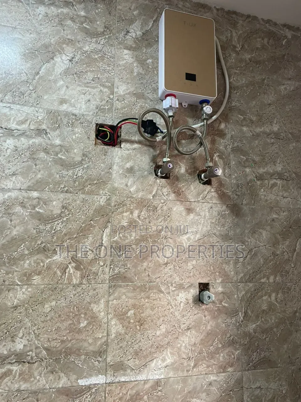 1bdrm Apartment in Kotoku Rush Factory, Amasaman for rent in Amasaman