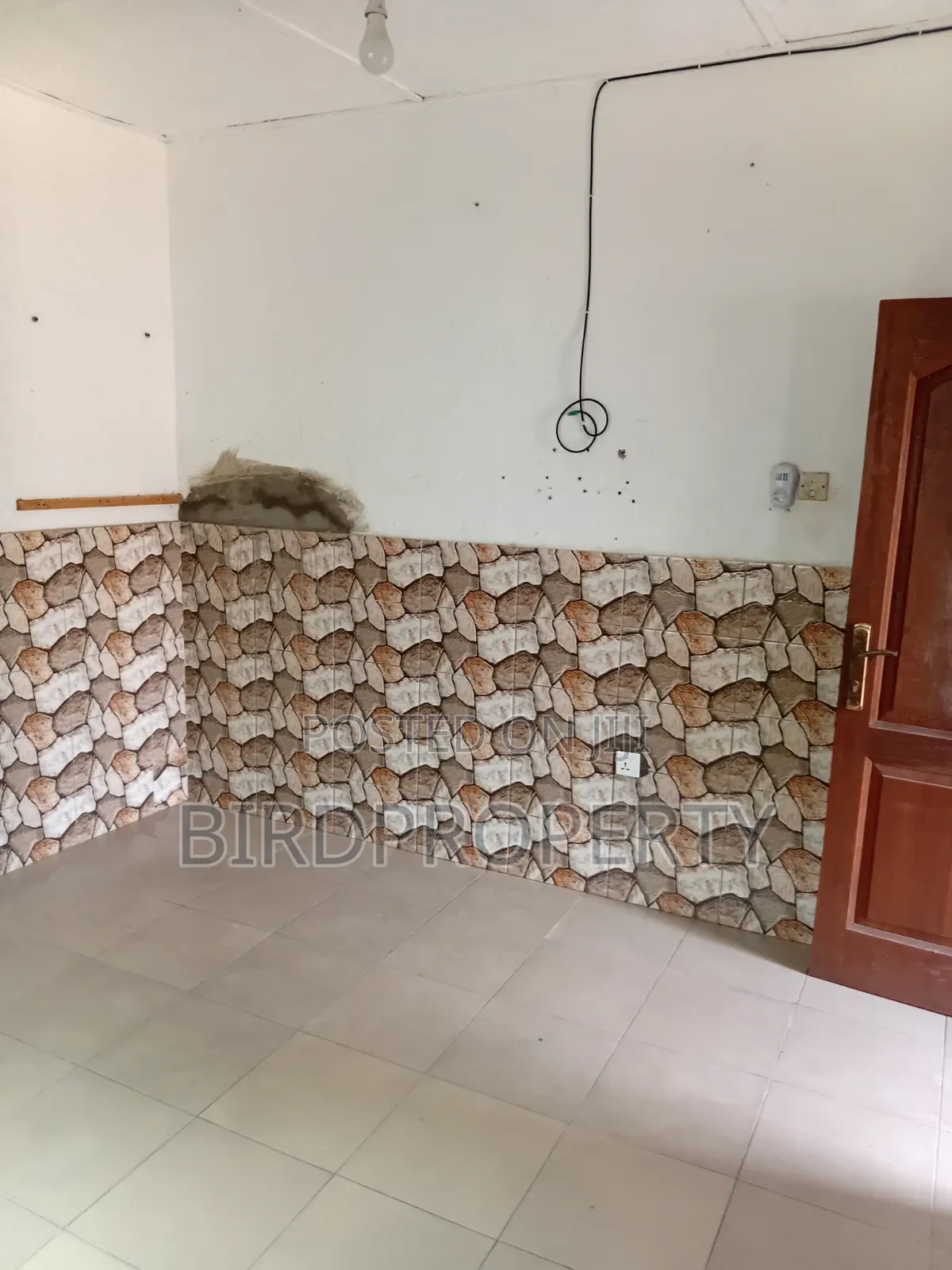 1bdrm Apartment in Bird-Group, Bawaleshie for rent in Bawaleshie