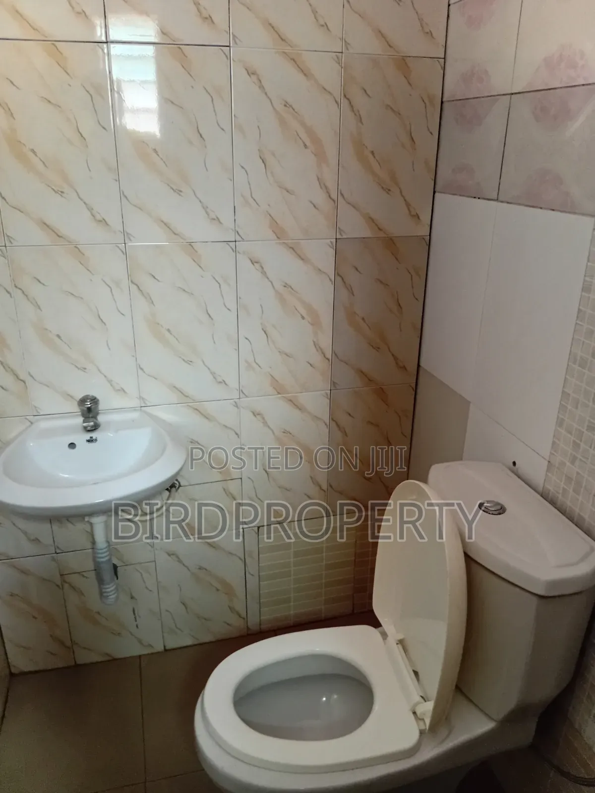 1bdrm Apartment in Bird-Group, Bawaleshie for rent in Bawaleshie