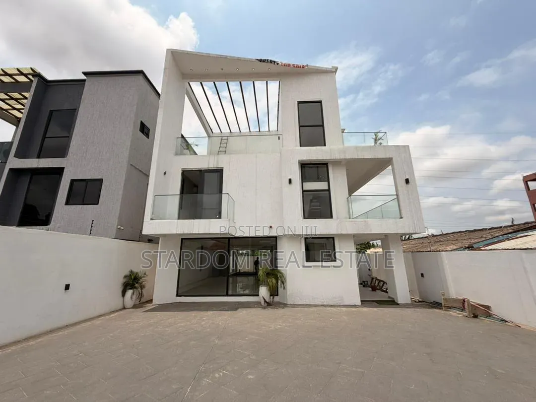 4bdrm Duplex in Adjiringanor, Ability for sale in Ability