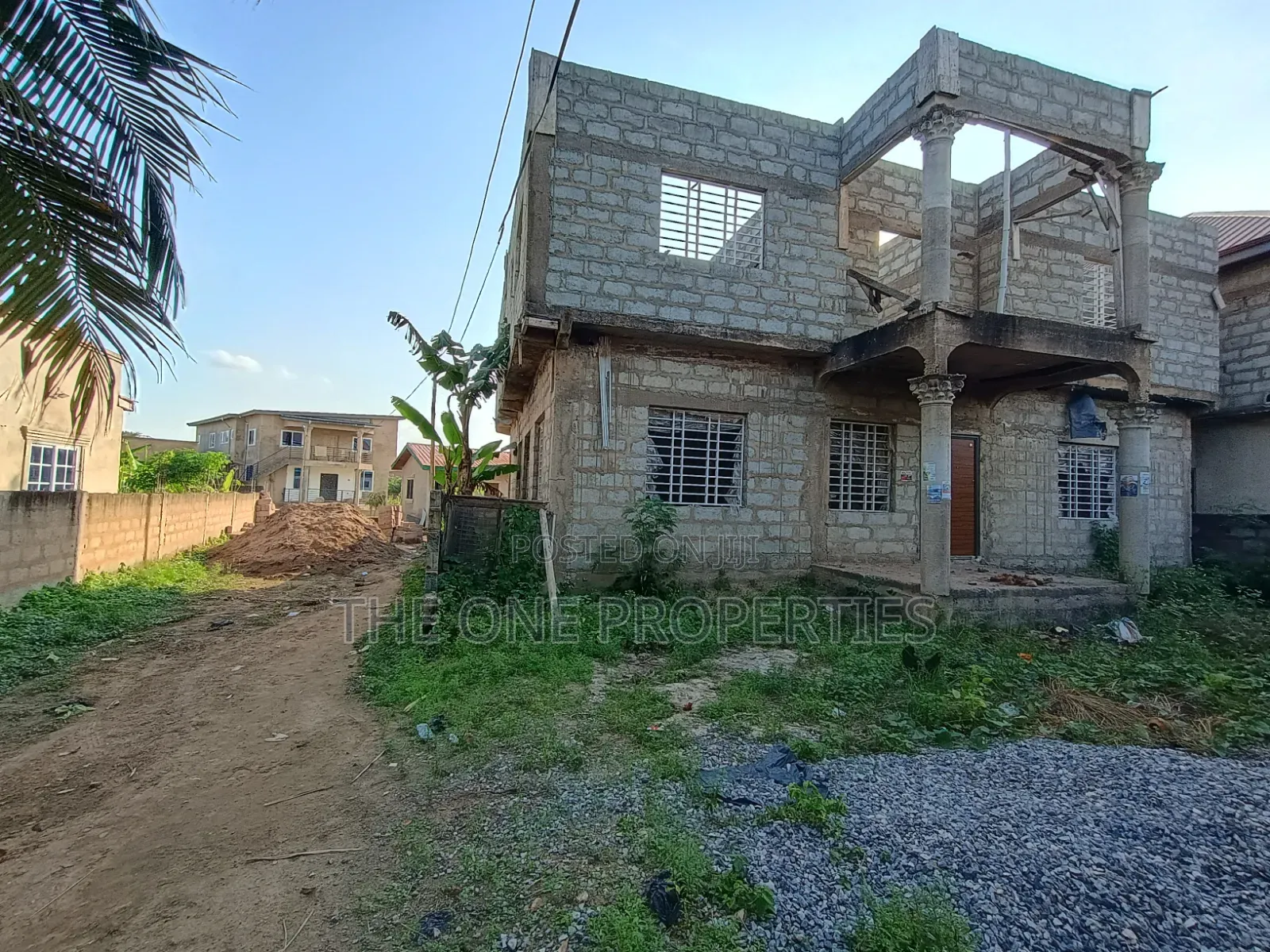 7bdrm Mansion in Kotoku Market Area, Amasaman for Sale in Amasaman