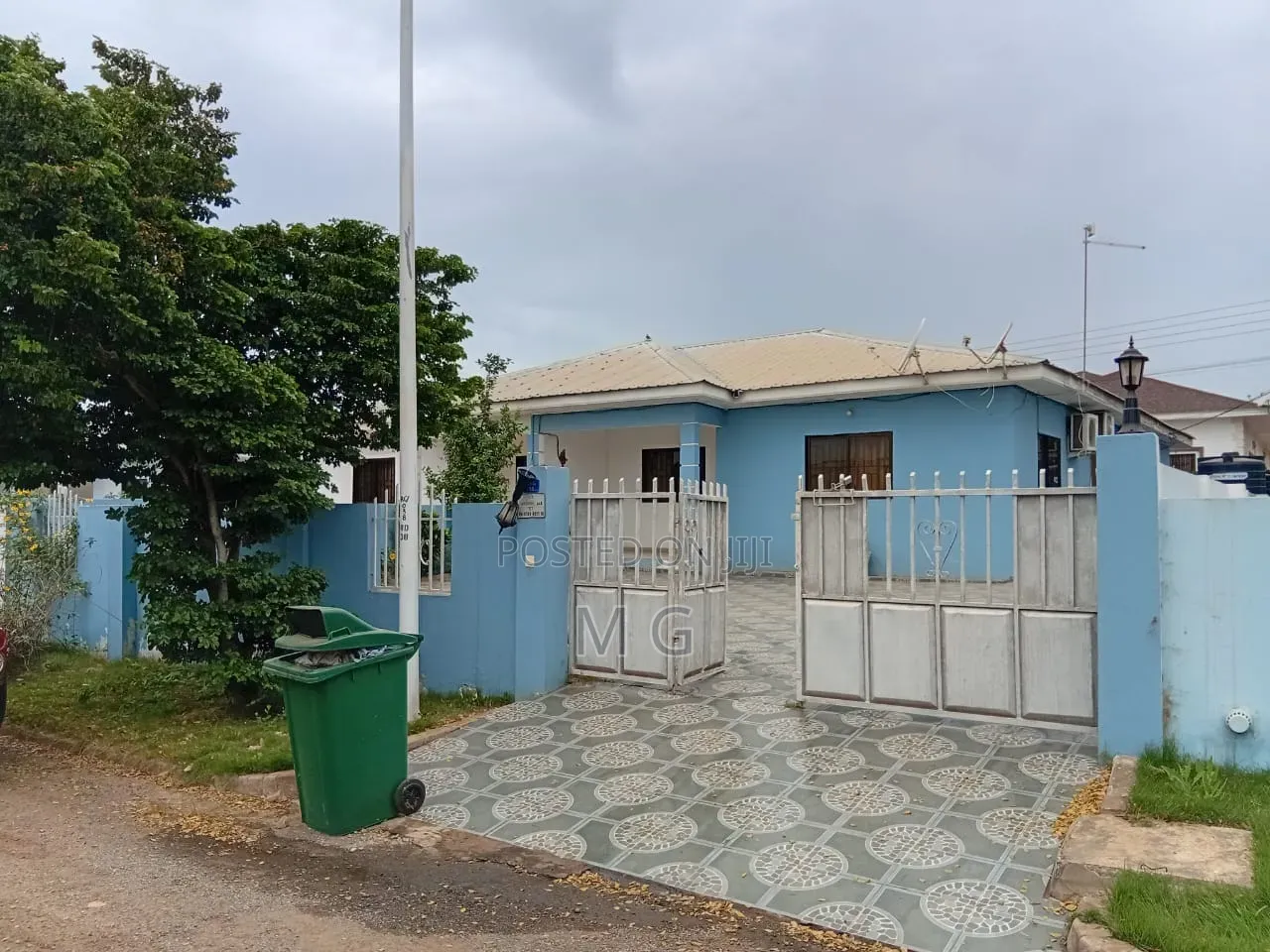 Furnished 3bdrm House in Devtraco, Tema, Community 25 for rent in Community 25