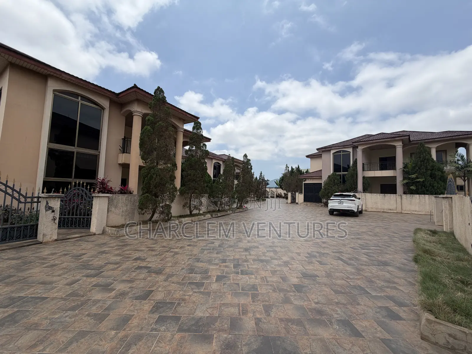 4bdrm House in Charclem Ventures, Accra Metropolitan for rent in Accra Metropolitan