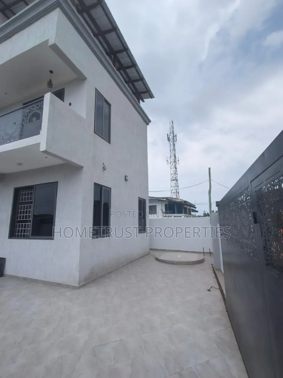 3bdrm Apartment in Labone, Celsbridge Area for rent in Celsbridge Area