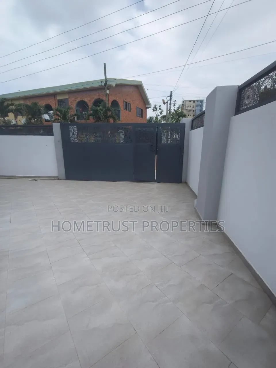 3bdrm Apartment in Labone, Celsbridge Area for rent in Celsbridge Area