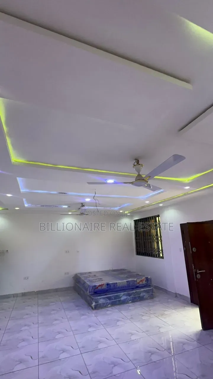 2bdrm Apartment in Atonsu Kuwait, Kumasi Metropolitan for rent in Kumasi Metropolitan