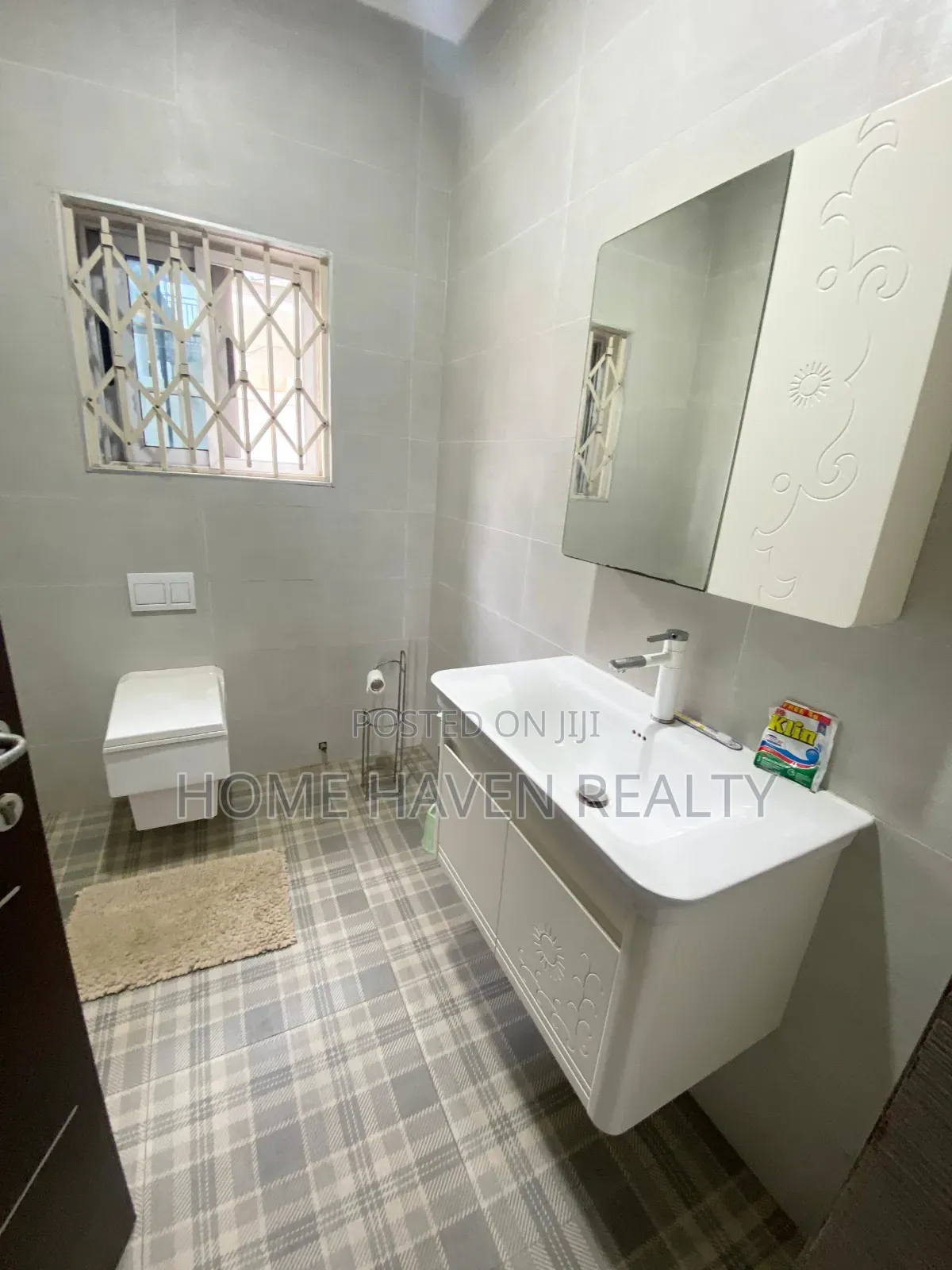 5bdrm House in Spintex Coastal, Coca Cola for rent in Coca Cola
