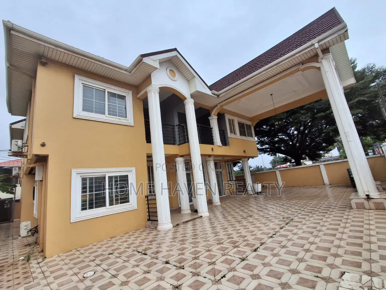 6bdrm House in Spintex Comm 17, Baatsona Total for rent in Baatsona Total