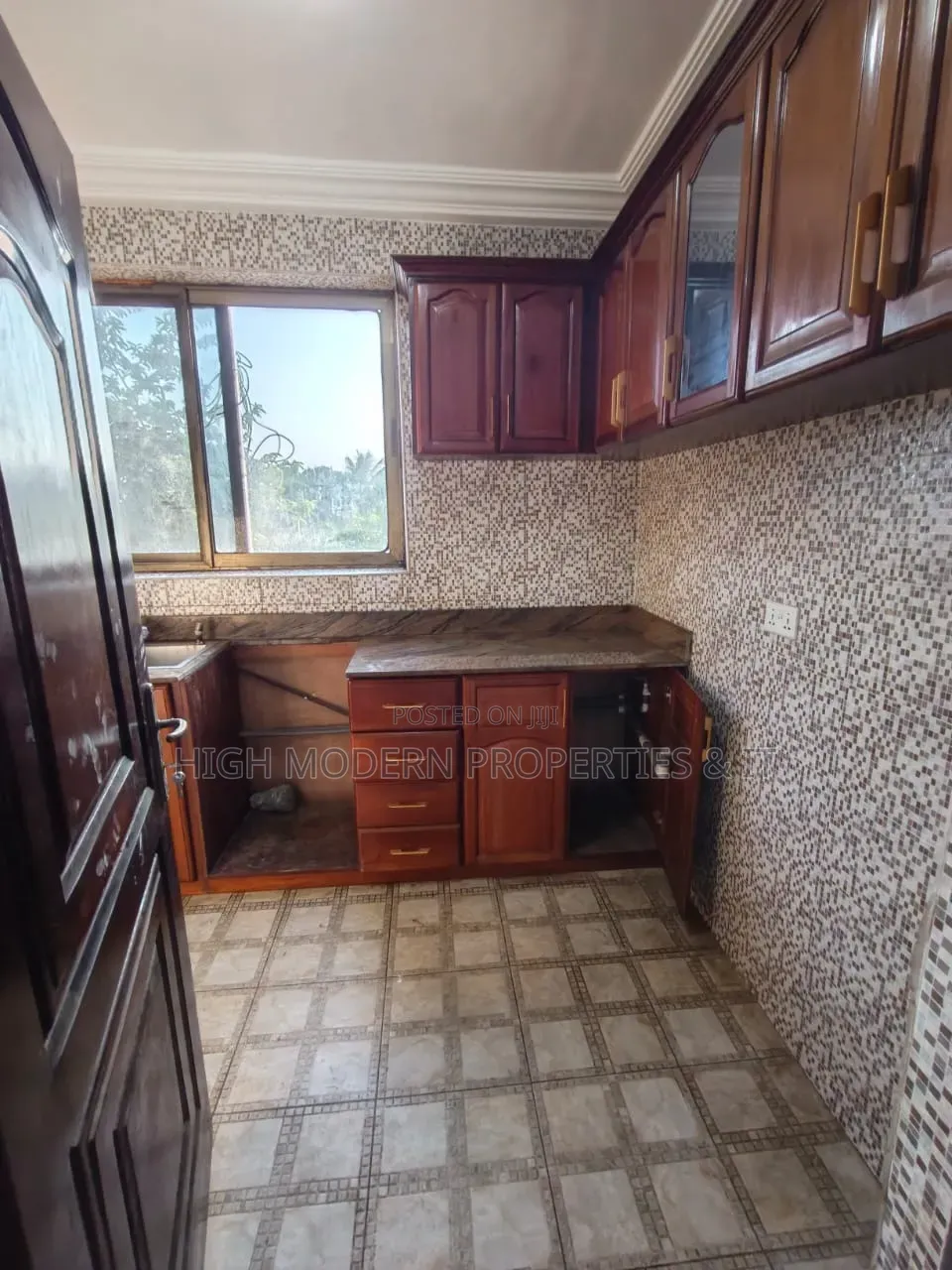 2bdrm Apartment in Bushroad, Teshie for rent in Teshie