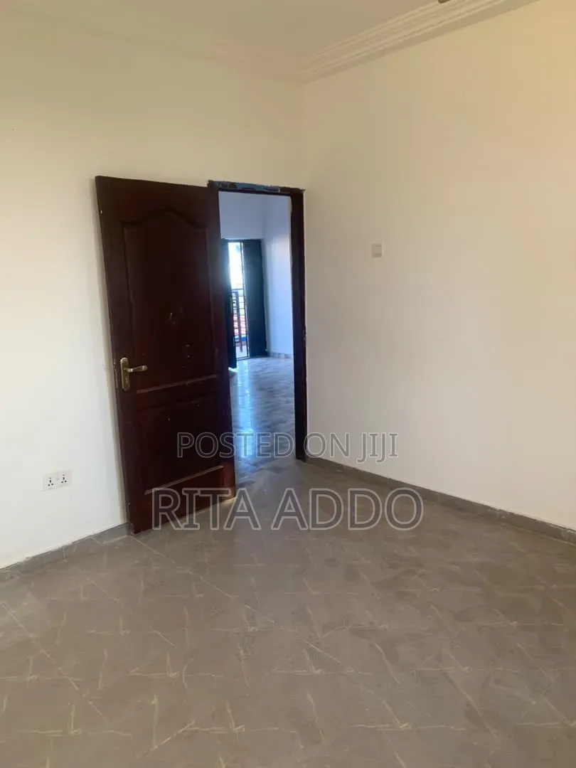 2bdrm Apartment in Lakeside for rent in Lake Side Estate