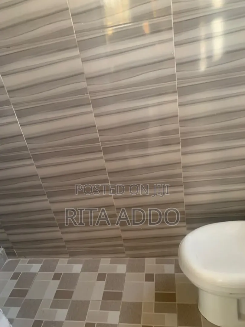 2bdrm Apartment in Lakeside for rent in Lake Side Estate