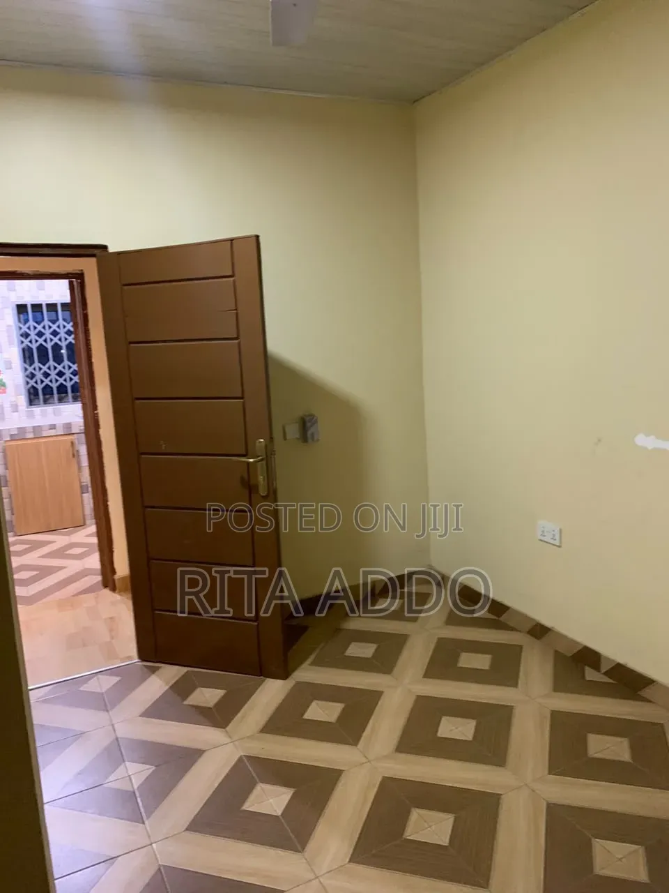 2bdrm Apartment in Lakeside for rent in Lake Side Estate