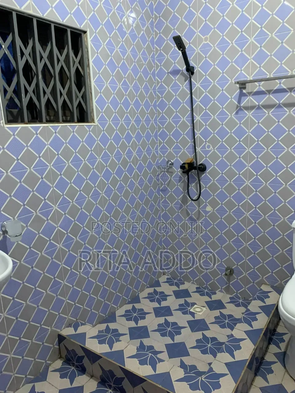 2bdrm Apartment in Lakeside for rent in Lake Side Estate