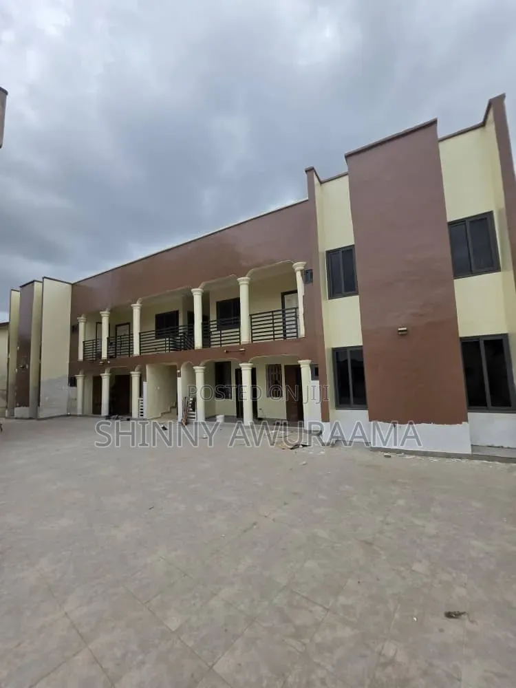 1bdrm Apartment in East Legon Hills, School Junction for rent in School Junction
