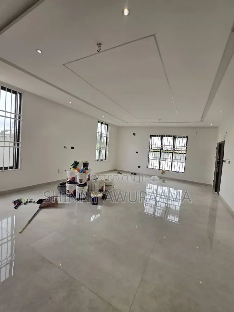 3bdrm House in East Legon Hills, School Junction for sale in School Junction