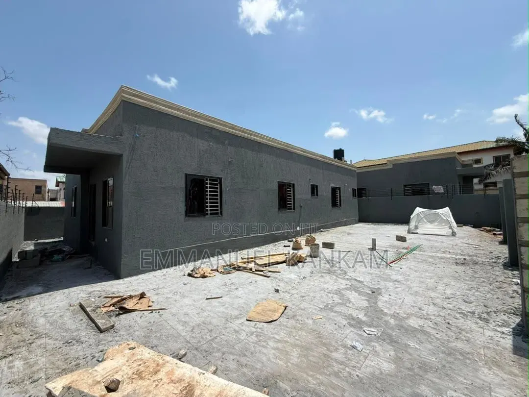 3bdrm House in GREDA Estate for sale in GREDA Estate
