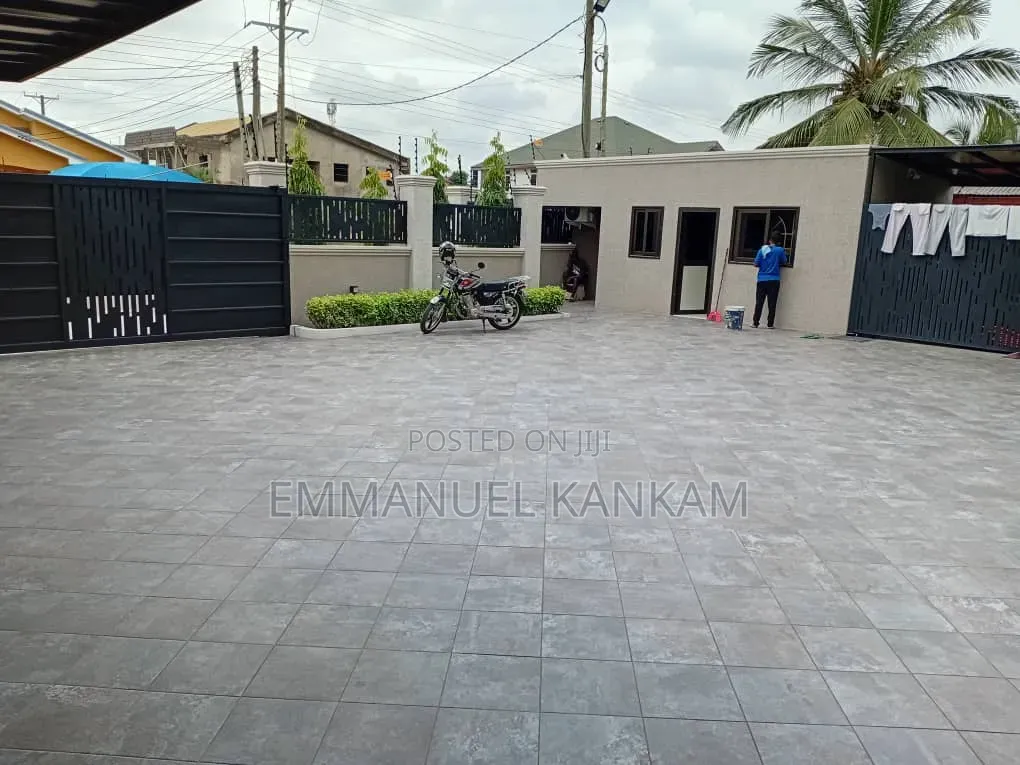 Furnished 2bdrm Apartment in Baatsona Total for rent in Baatsona Total