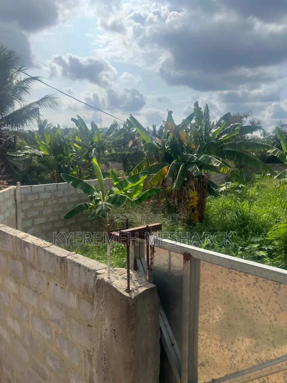 Land for Sale at Abokobi Agbogba Junction in Boi
