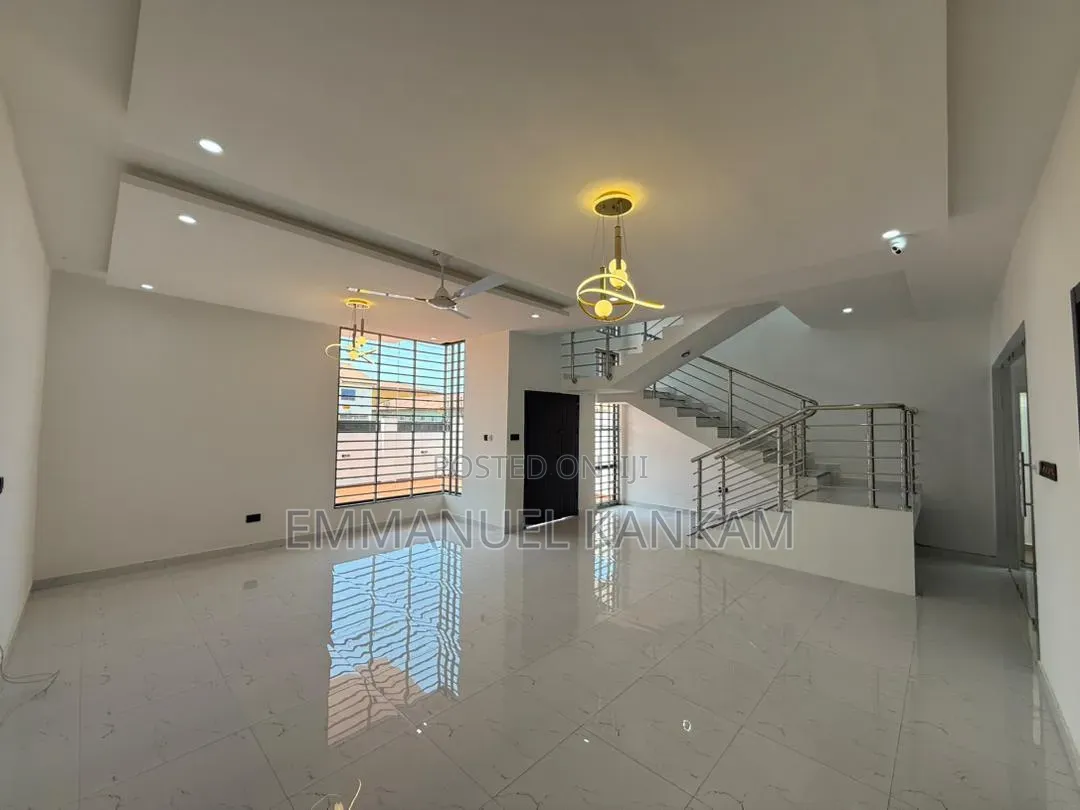 4bdrm House in Baatsona Total for sale in Baatsona Total