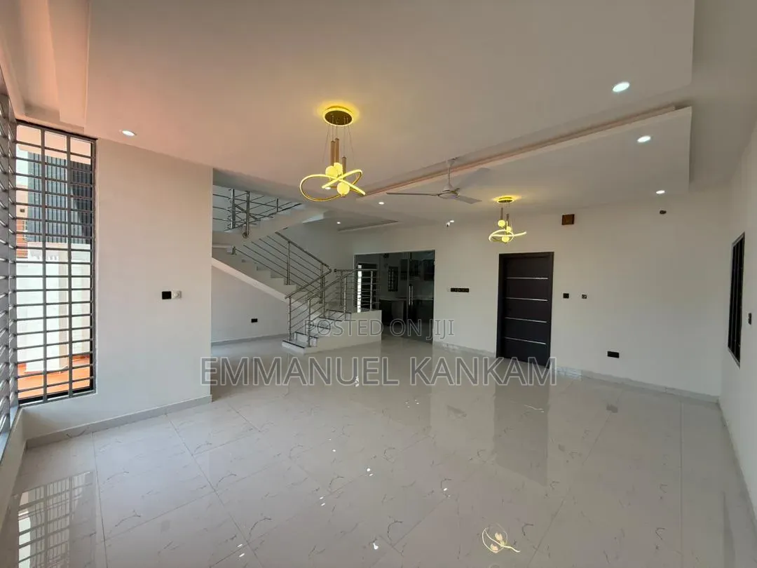 4bdrm House in Baatsona Total for sale in Baatsona Total
