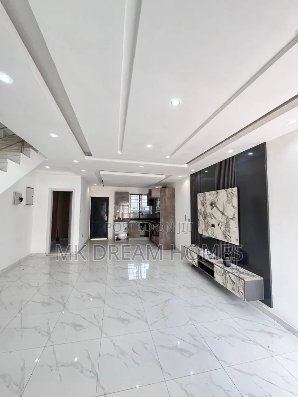 2bdrm Duplex in Lake Side Estate for rent in Lake Side Estate