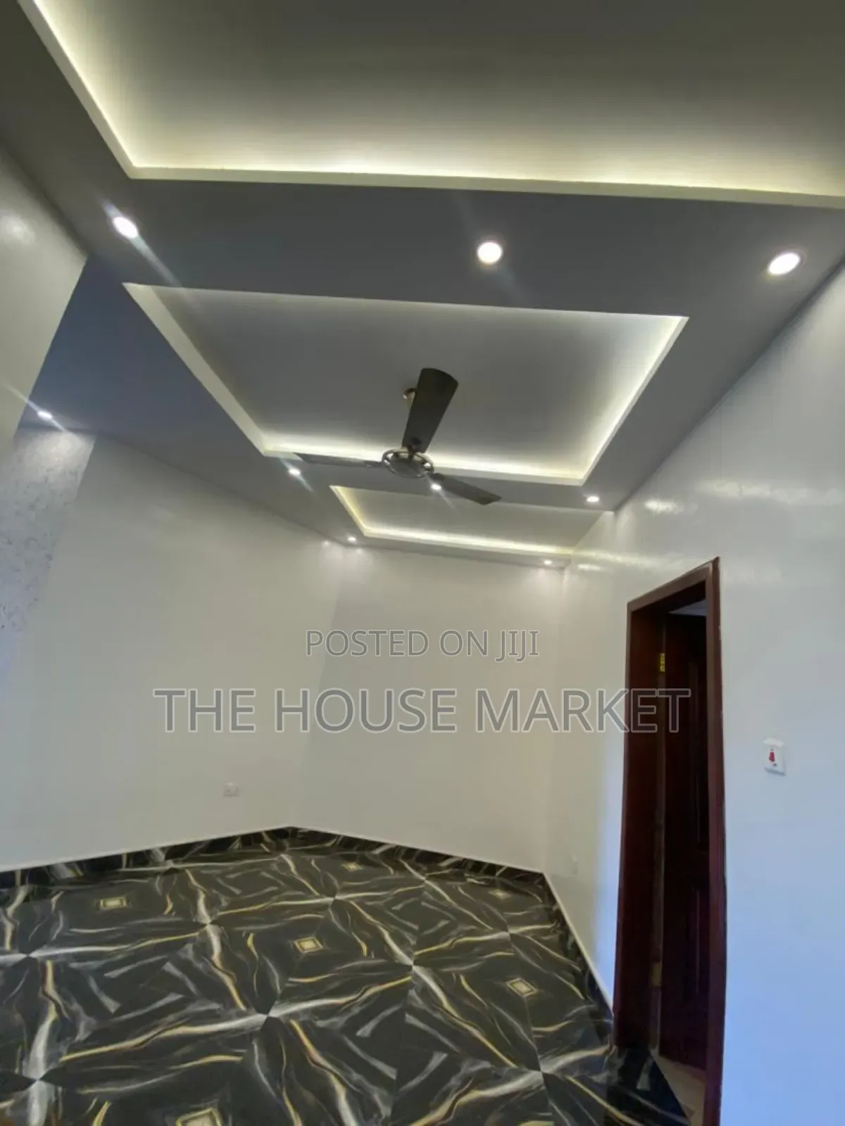 Furnished 2bdrm House in Dvla New Site, Tarkwa Nsuaem for rent in Tarkwa Nsuaem