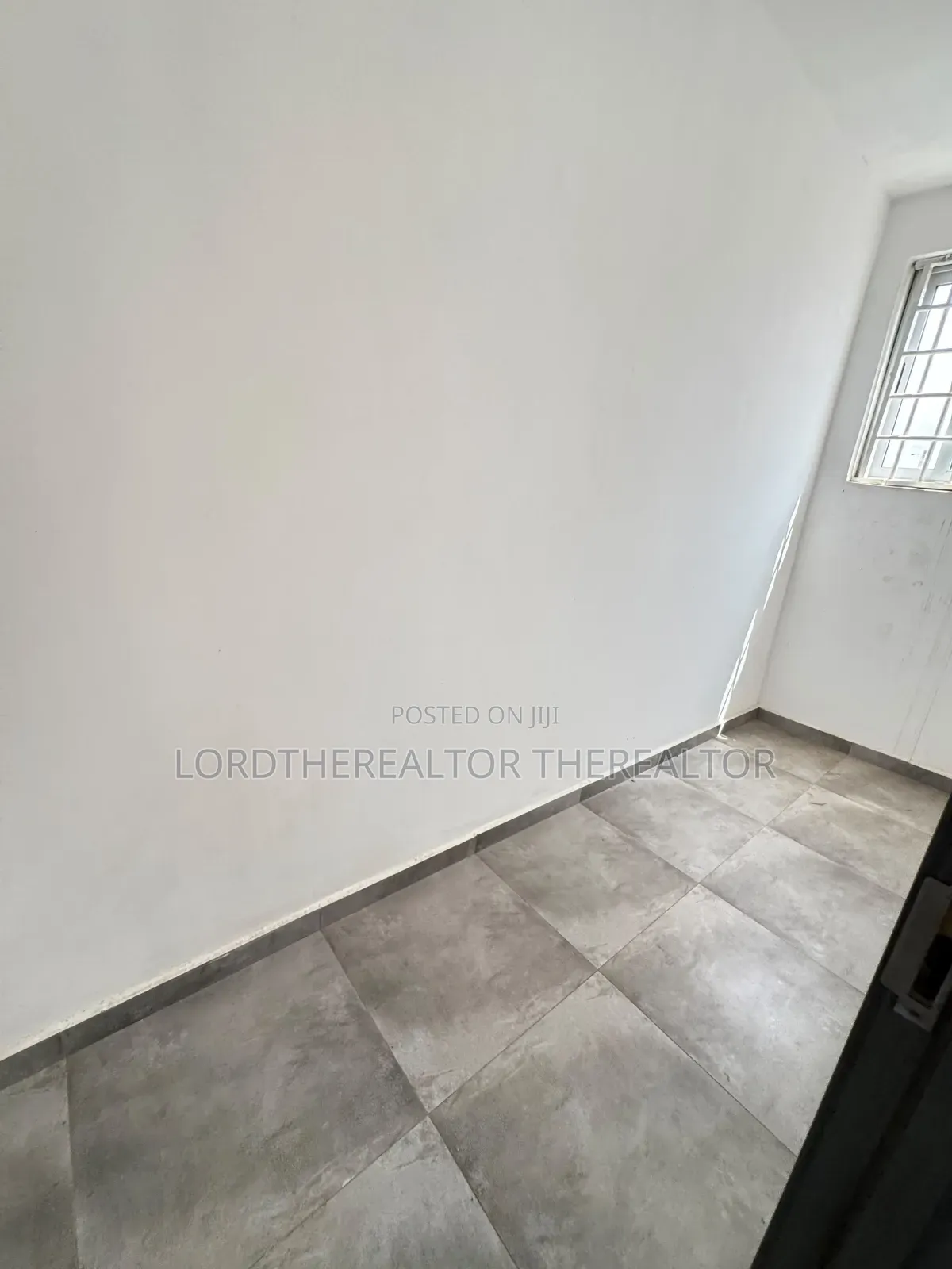 4bdrm Duplex in Pokuase for rent in Pokuase