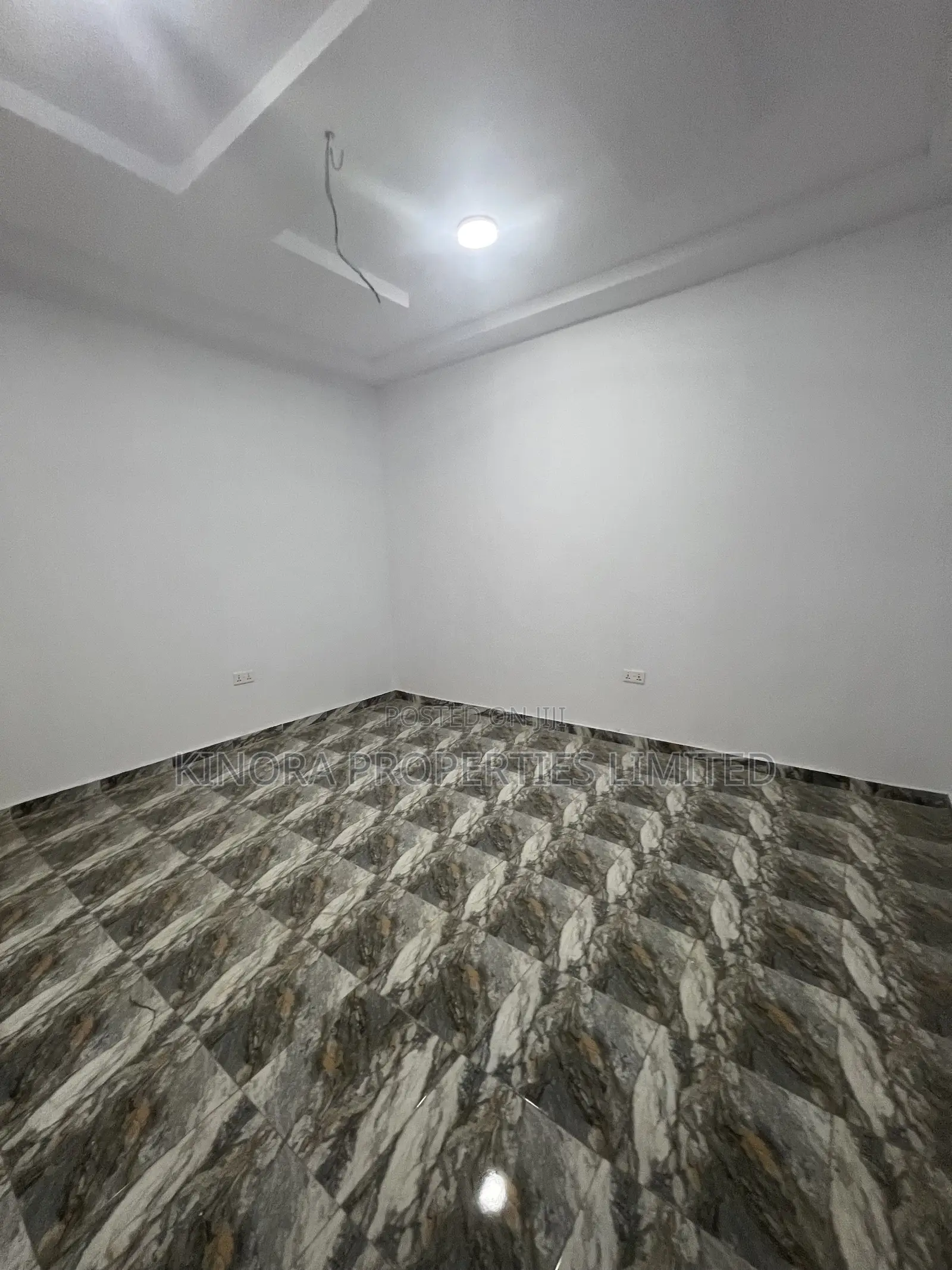 1bdrm Apartment in Obibini Junction, Abokobi for rent in Abokobi