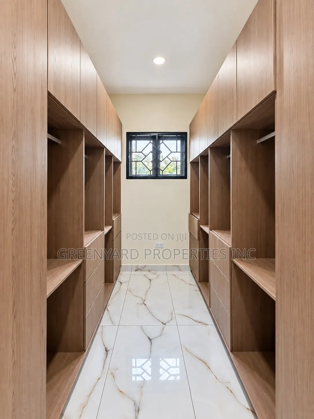 2bdrm House in Ayi Mensah, Oyarifa for rent in Oyarifa