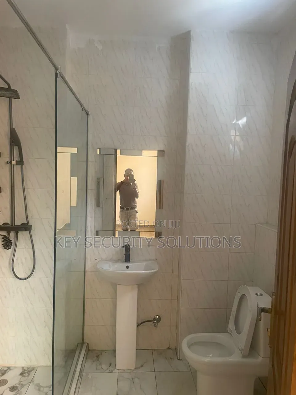3bdrm Apartment in Star Towers, Lincoln School Area for rent in Lincoln School Area