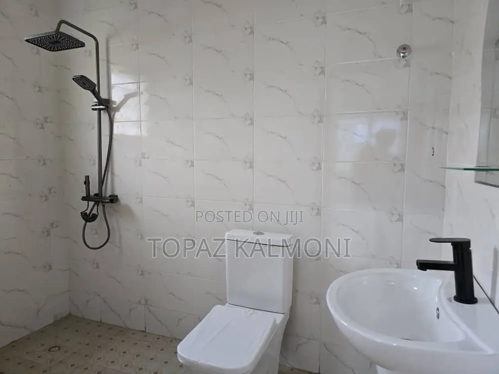 2bdrm House in Nsawam Adoagyiri Municipal for sale in Nsawam Adoagyiri Municipal