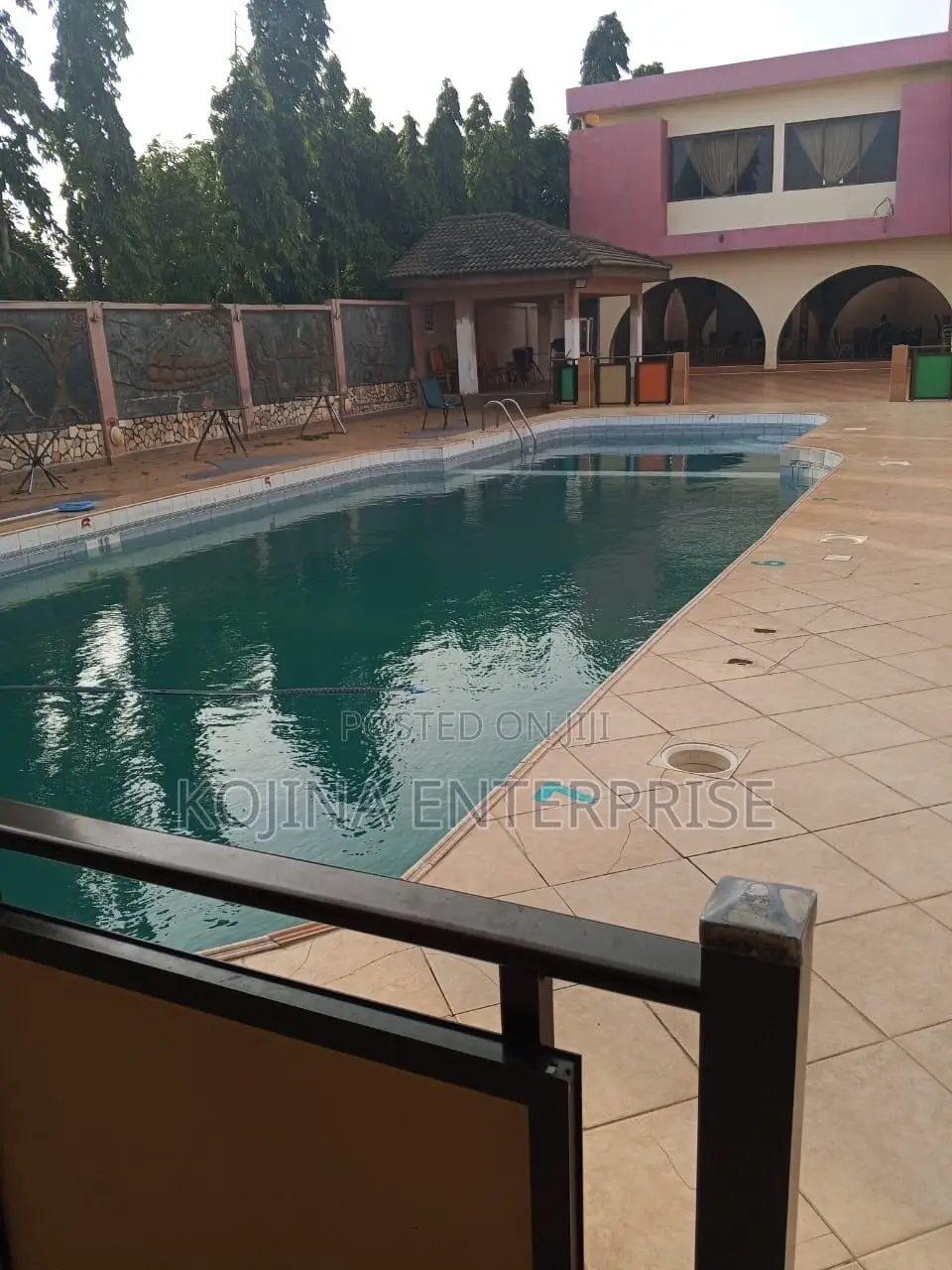Executive 24-Room Hotel for Sale – Tema Community 5 in Community 25