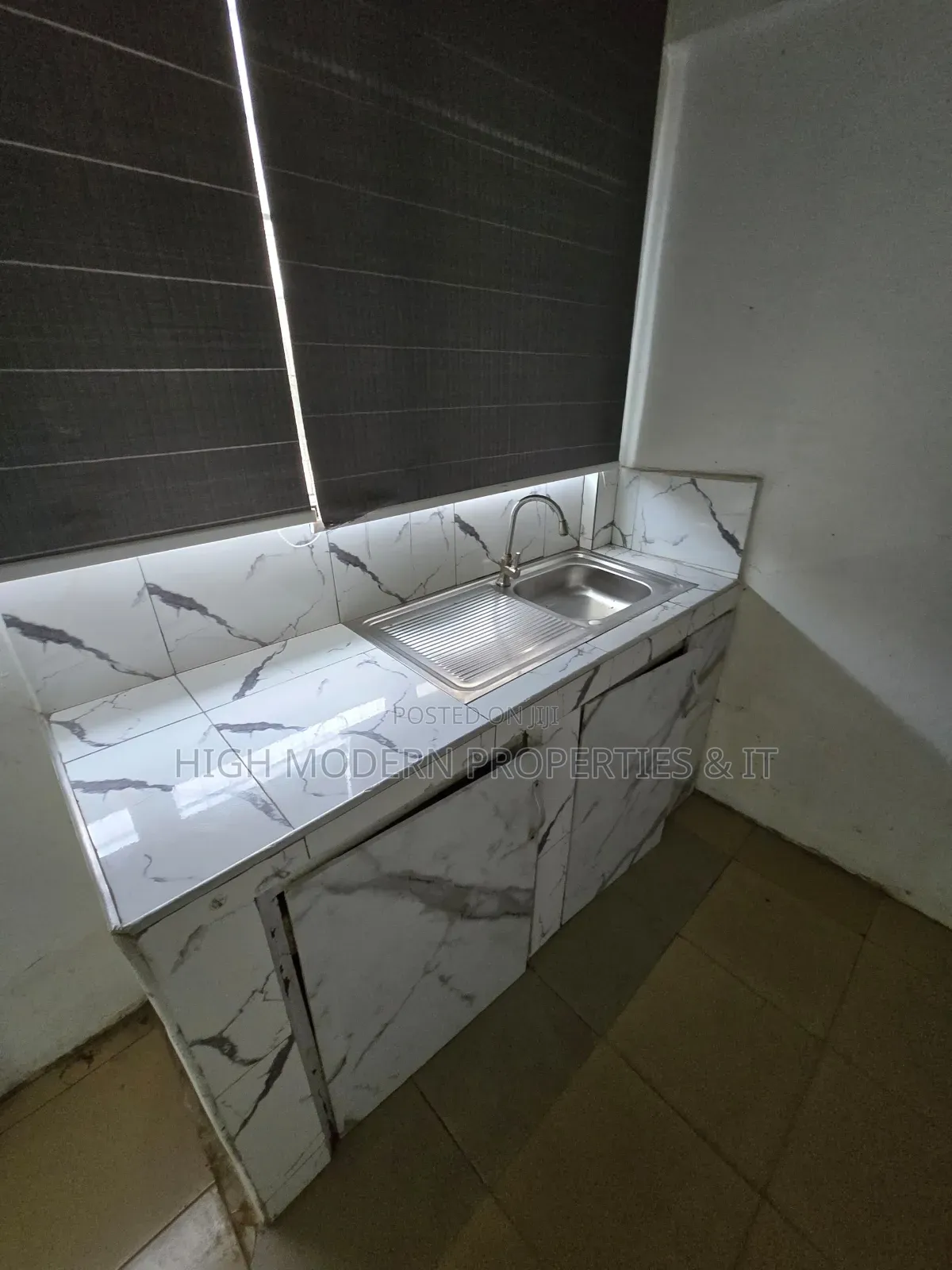 1bdrm Apartment in Police Station, Teshie for rent in Teshie