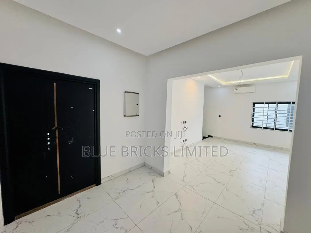 4bdrm House in East Legon Hills, Lake Side Estate for sale in Lake Side Estate