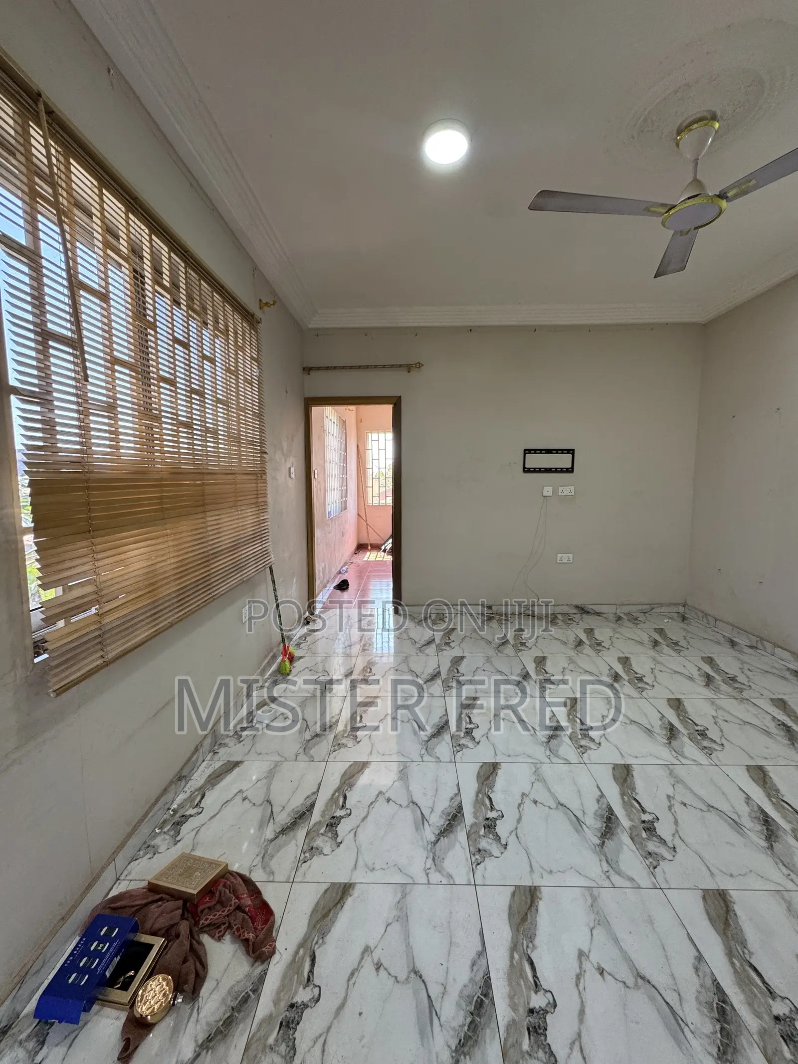 1bdrm Apartment in Broadcasting, Weija for rent in Weija