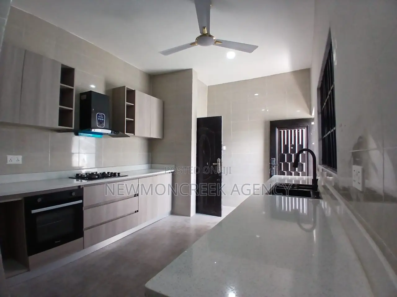3bdrm Bungalow in Oyarifa, Accra Metropolitan for sale in Accra Metropolitan