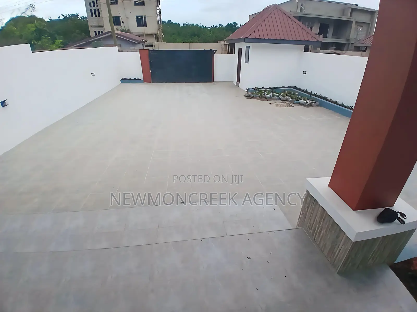 3bdrm Bungalow in Oyarifa, Accra Metropolitan for sale in Accra Metropolitan