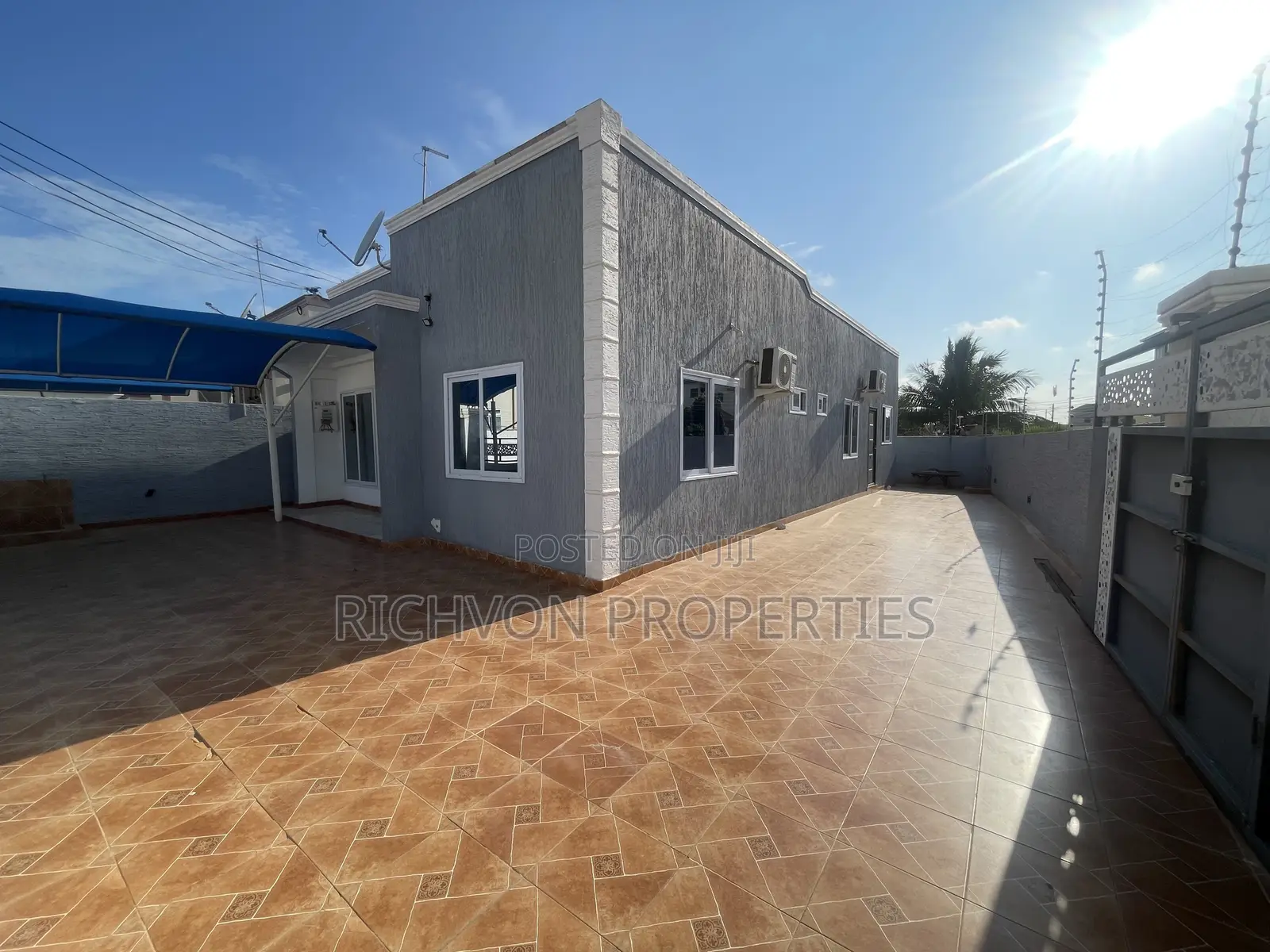 3bdrm House in Richvon, Baatsona Total for sale in Baatsona Total