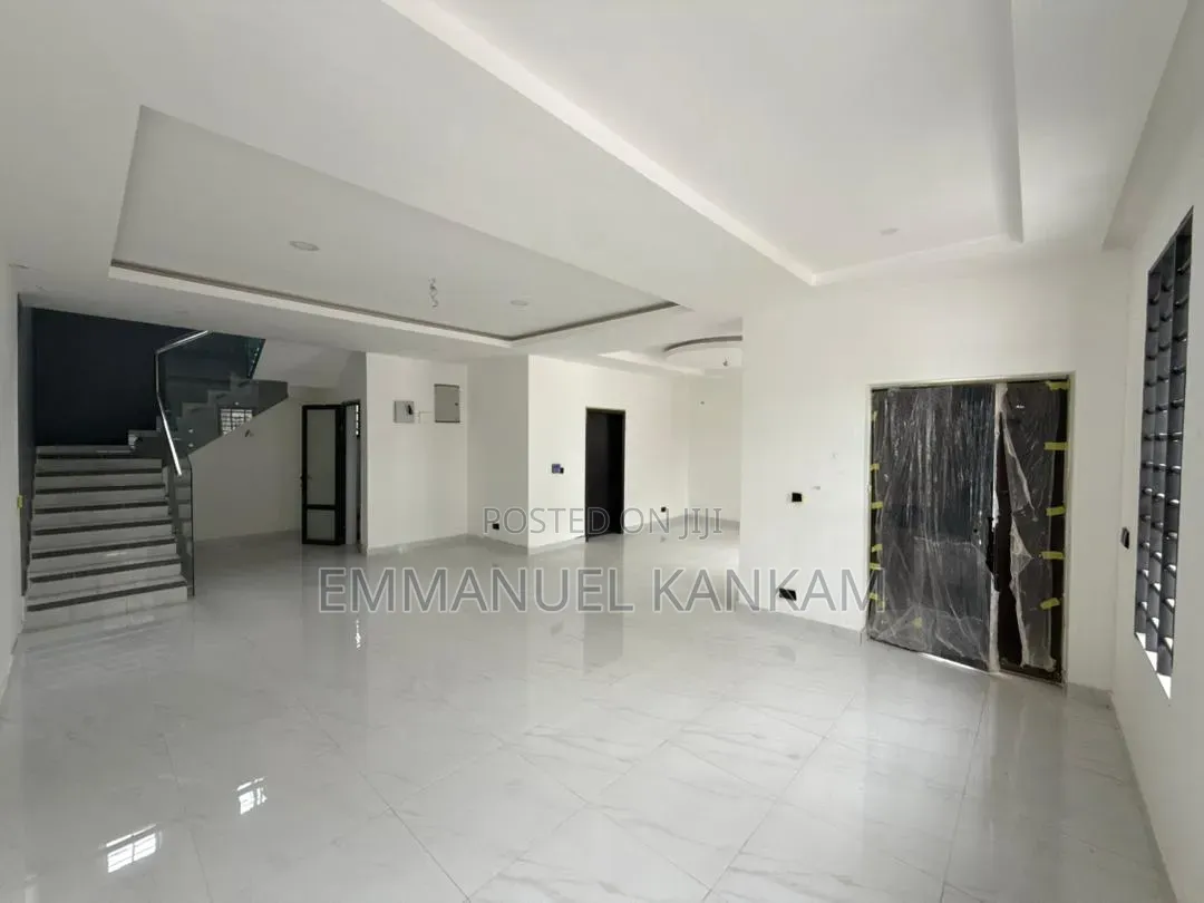 4bdrm House in Baatsona Total for sale in Baatsona Total