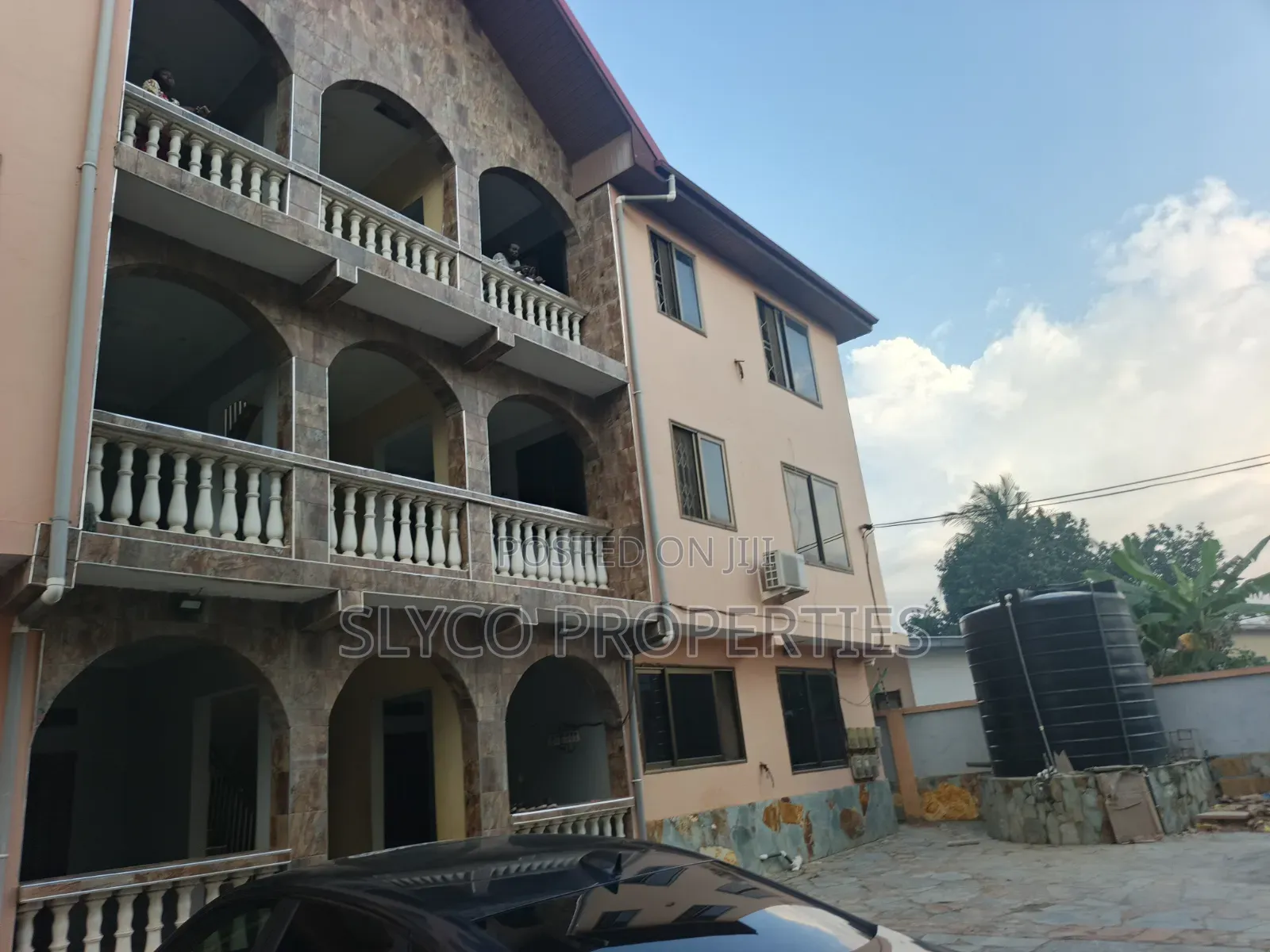 2bdrm Block of Flats in Koforidua Okorase, New-Juaben Municipal in New-Juaben Municipal
